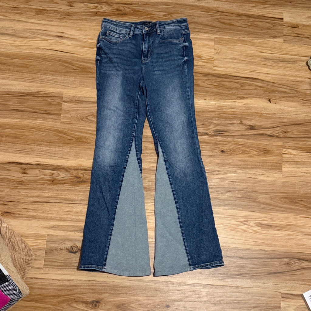 Judy Blue Two-Tone Flare Jeans